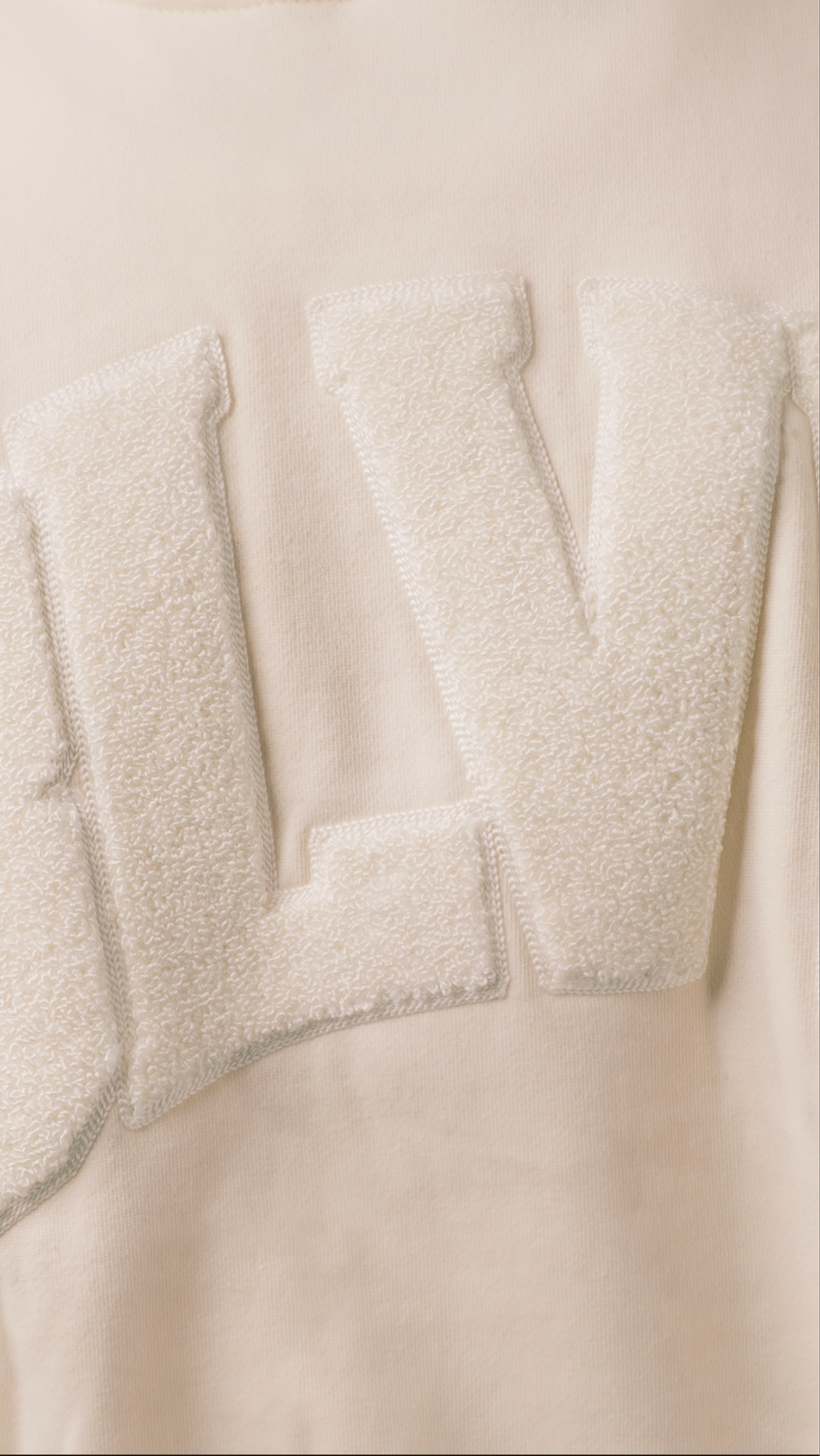 BG BLVR SWEATSHIRT  - CREAM