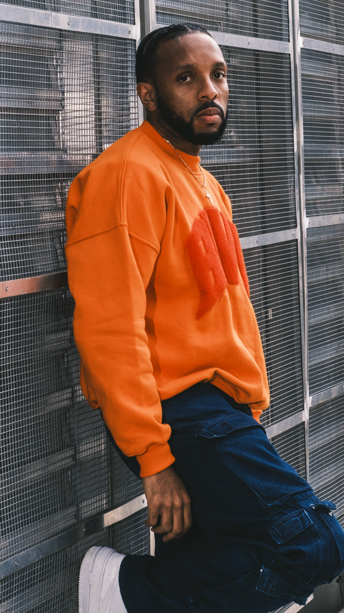 BG BLVR SWEATSHIRT  - ORANGE
